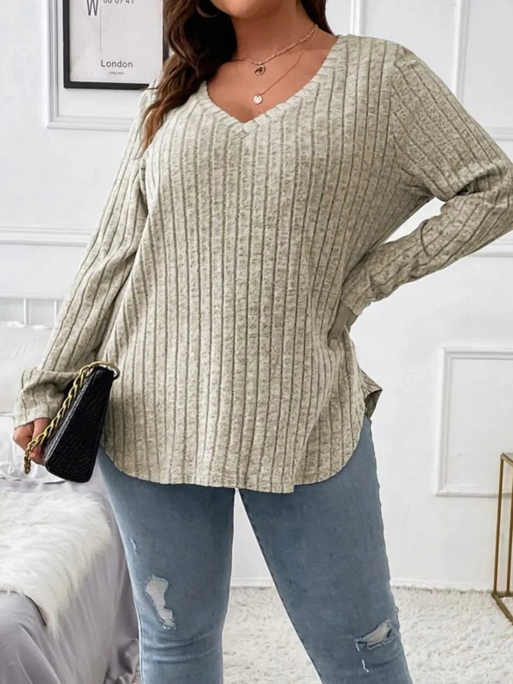 Plus Size V-Neck Long Sleeve T-Shirt 