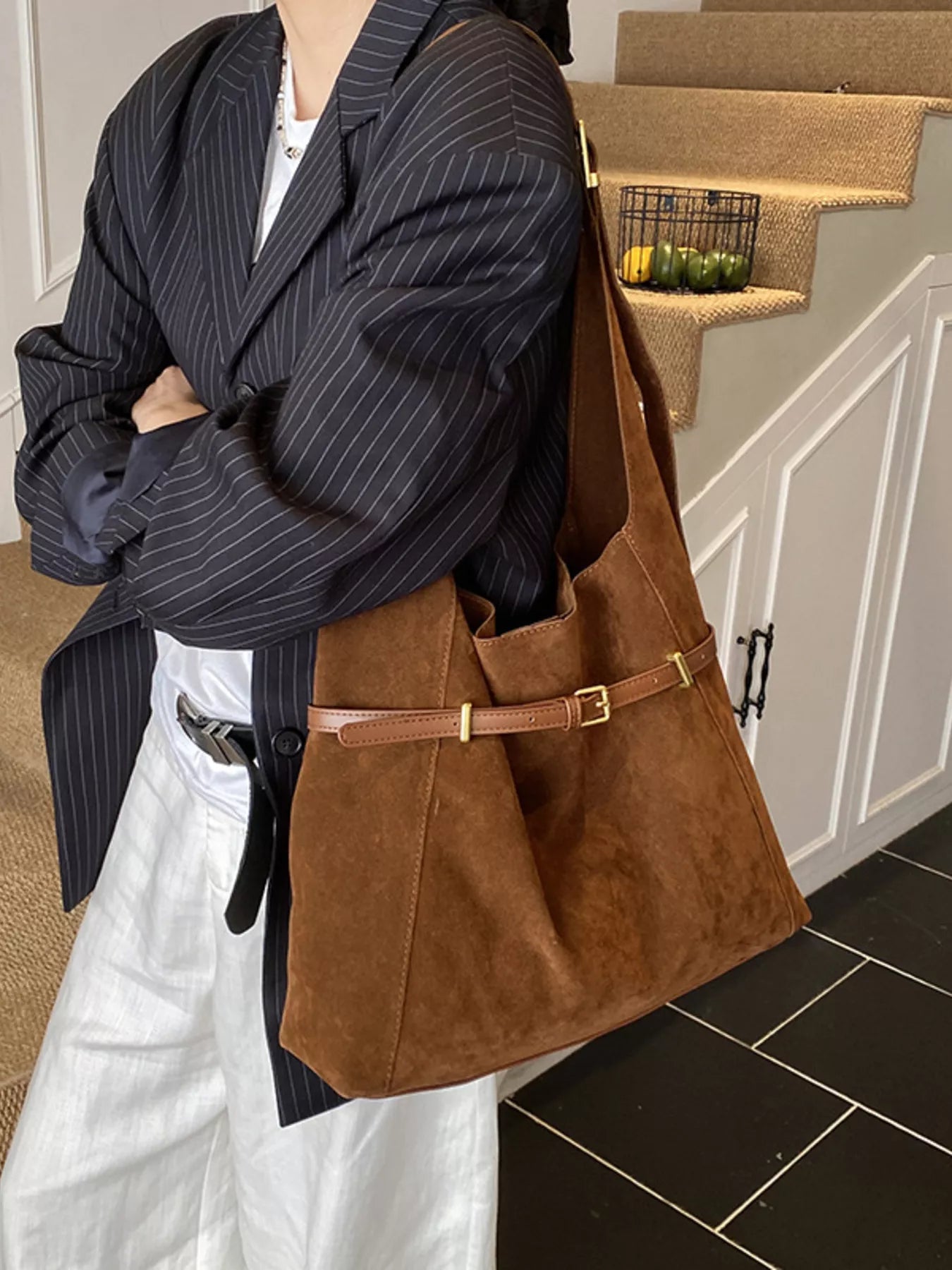 Buckle Adjustable Strap Shoulder Bag 