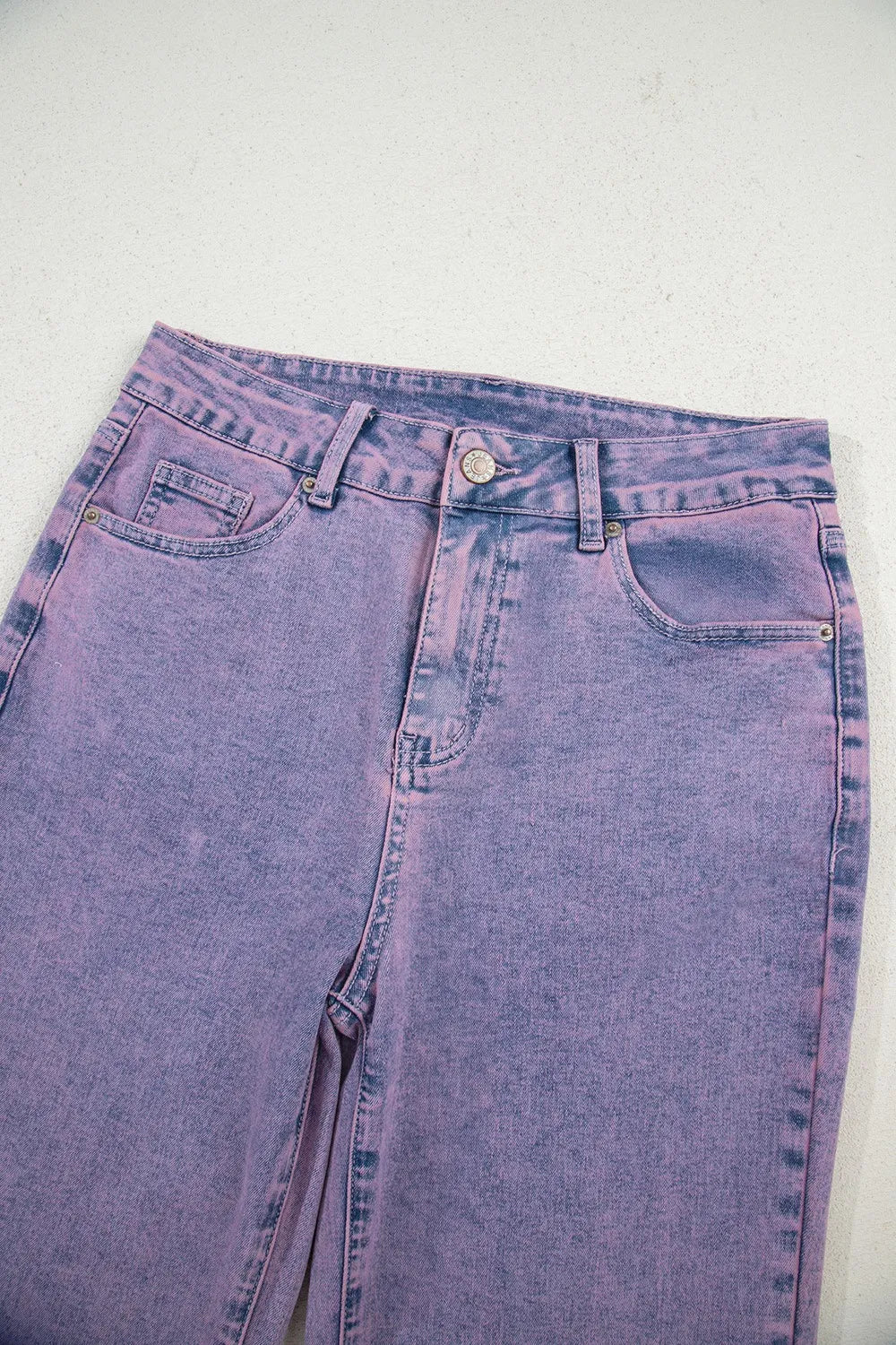 Washed Raw Hem Cropped Jeans 
