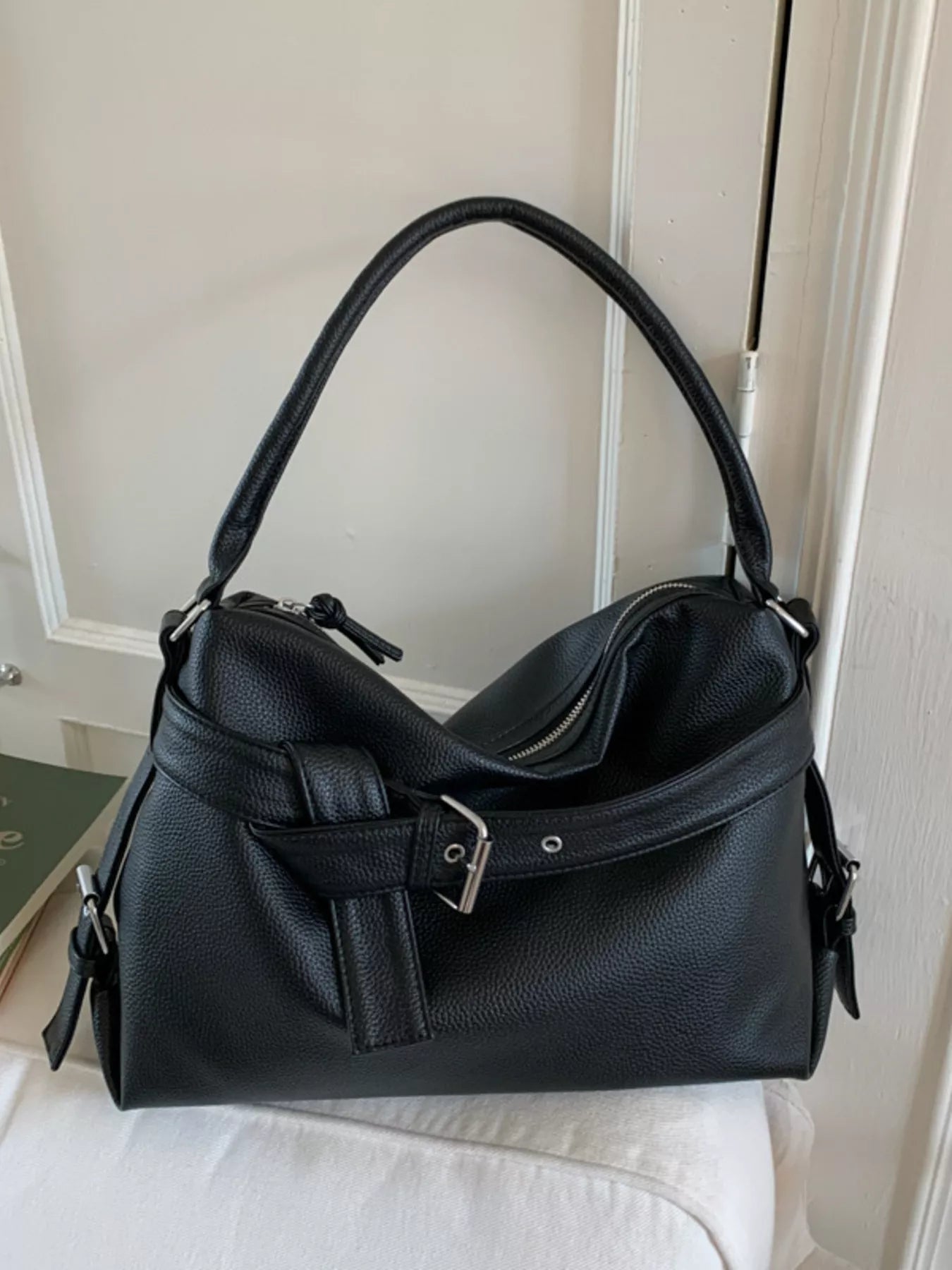 Decor Buckle Leather Shoulder Bag 
