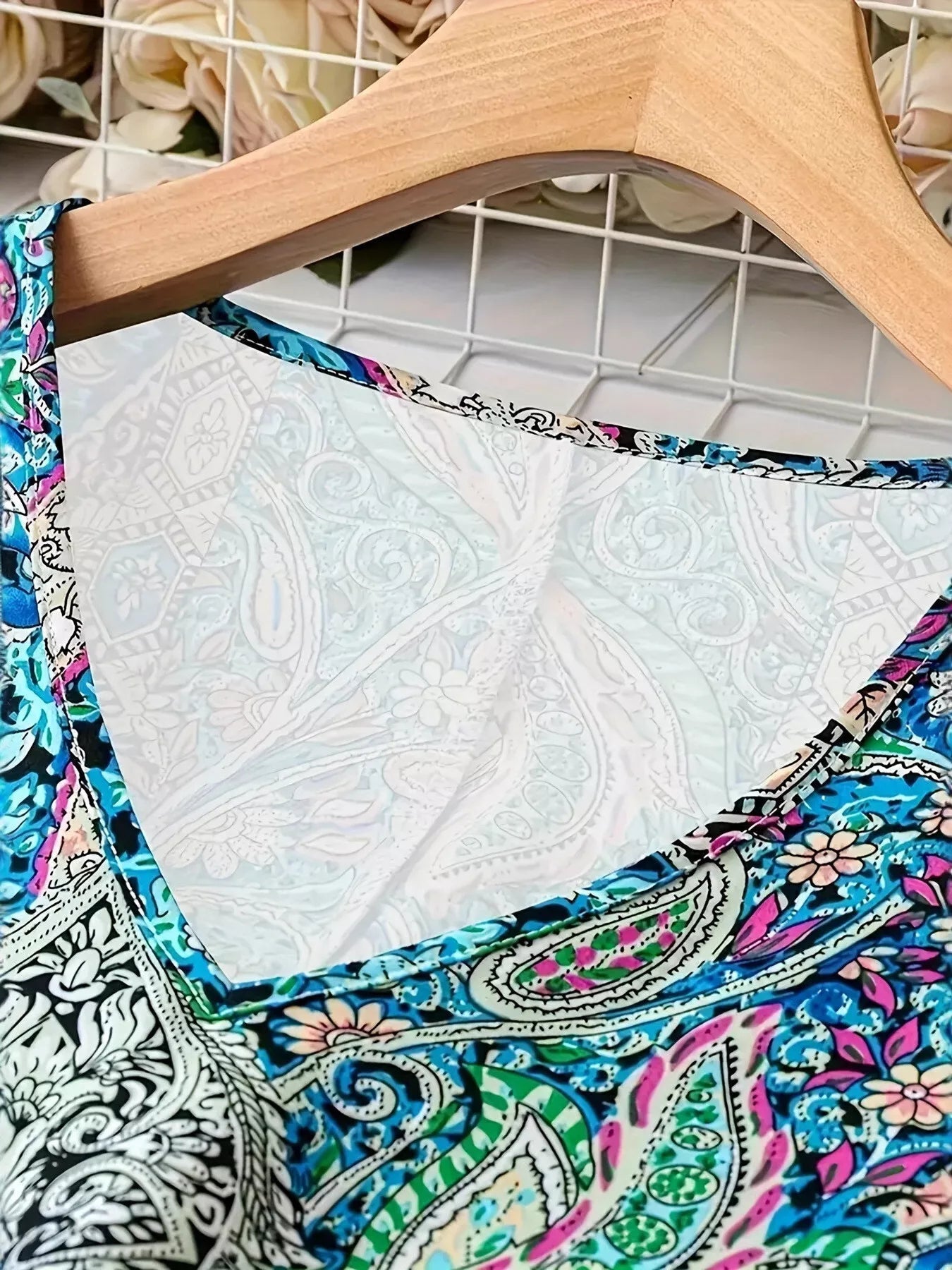 Plus Size Paisley Print V-Neck Short Sleeve Dress 