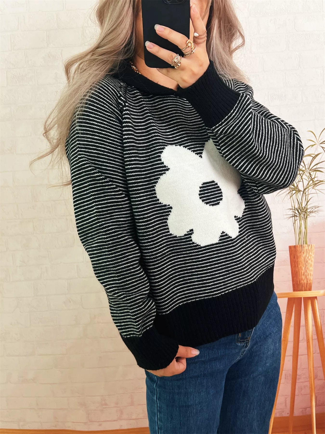 Striped Flower Raglan Sleeve Sweater 