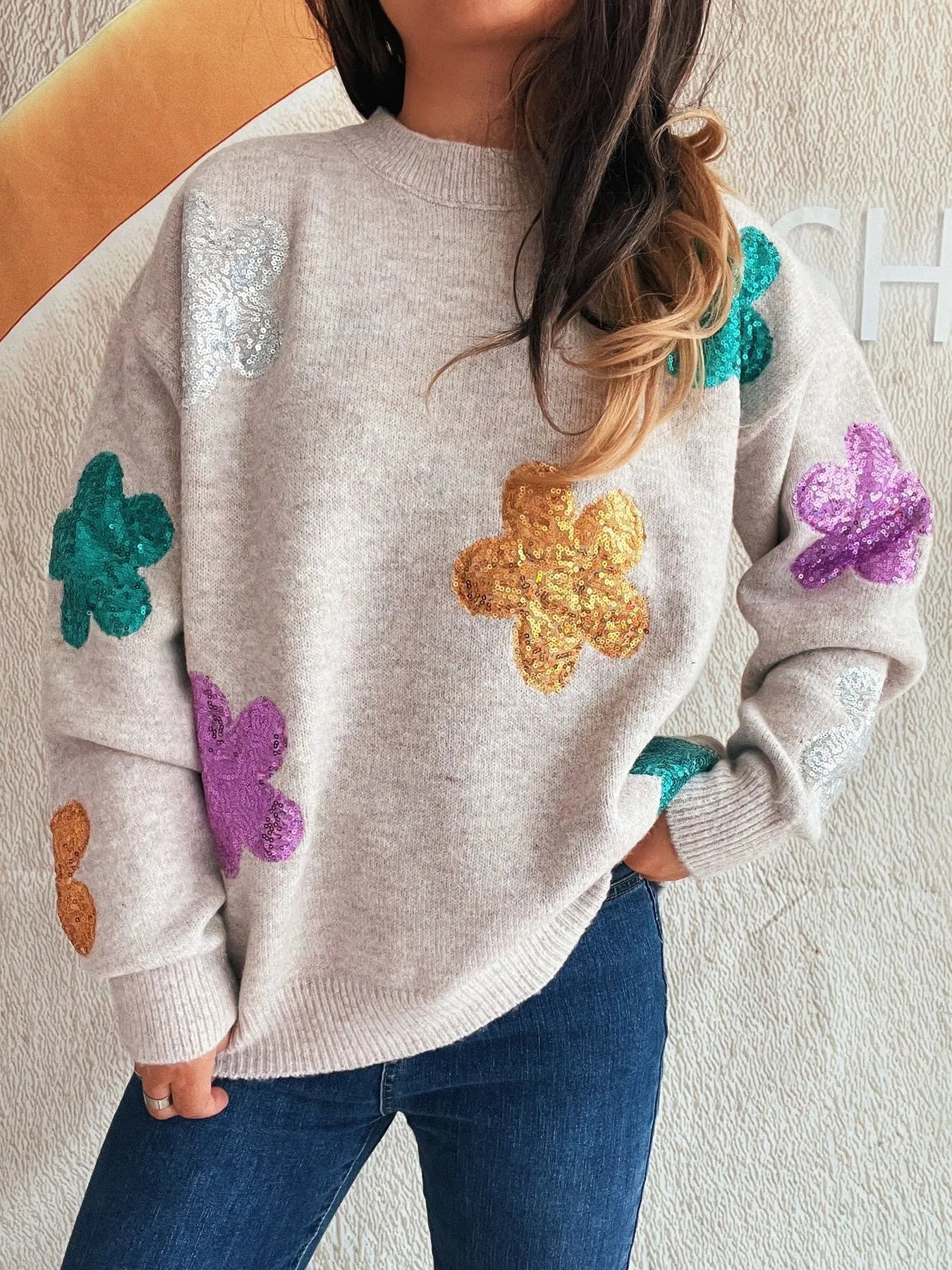 Sequin Flower Round Neck Long Sleeve Sweater 