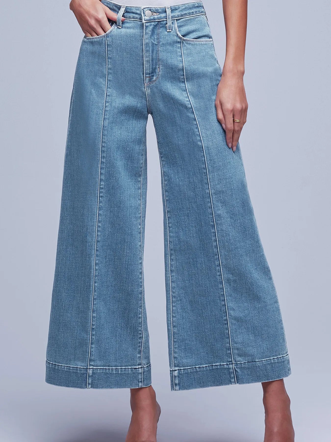 Seam Detail Flared Bottom Ankle Length Jeans 