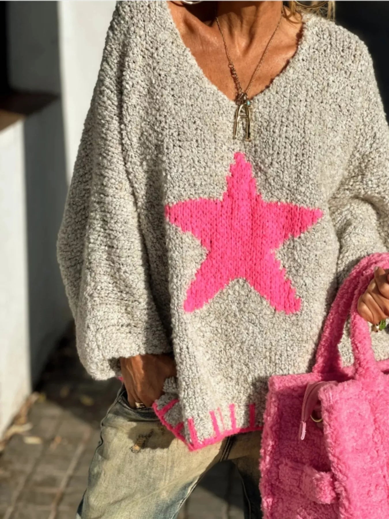 Star V-Neck Long Sleeve Sweater 