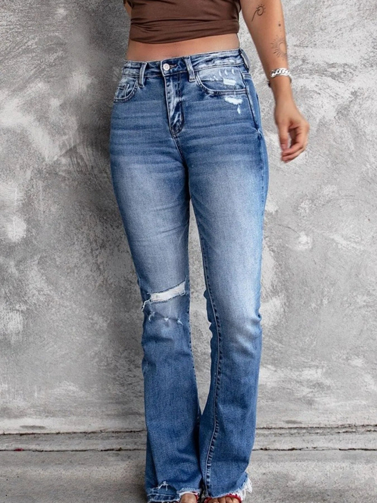 Distressed Flare Jeans 