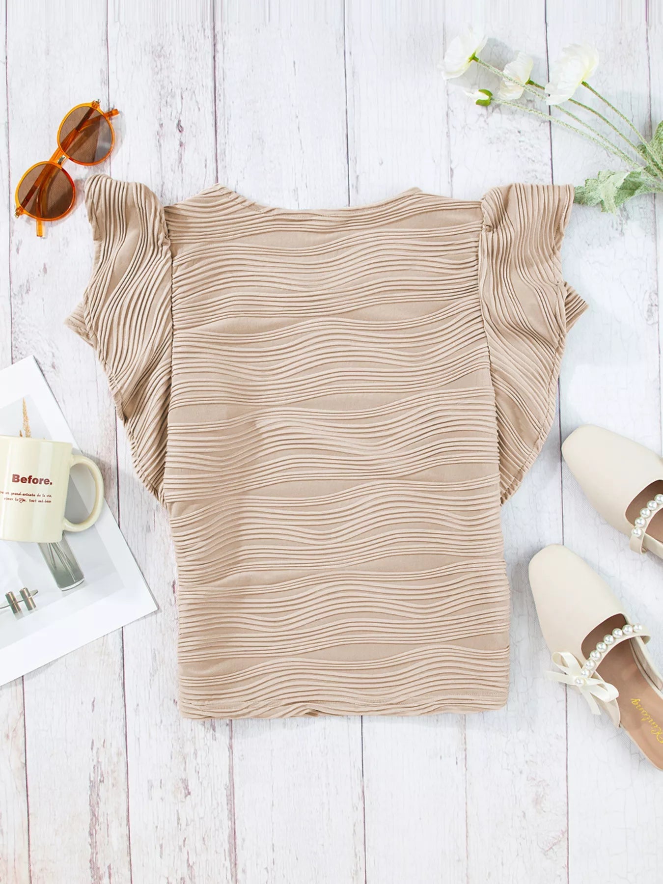 Casual Wavy Textured Ruffle Sleeve Top 
