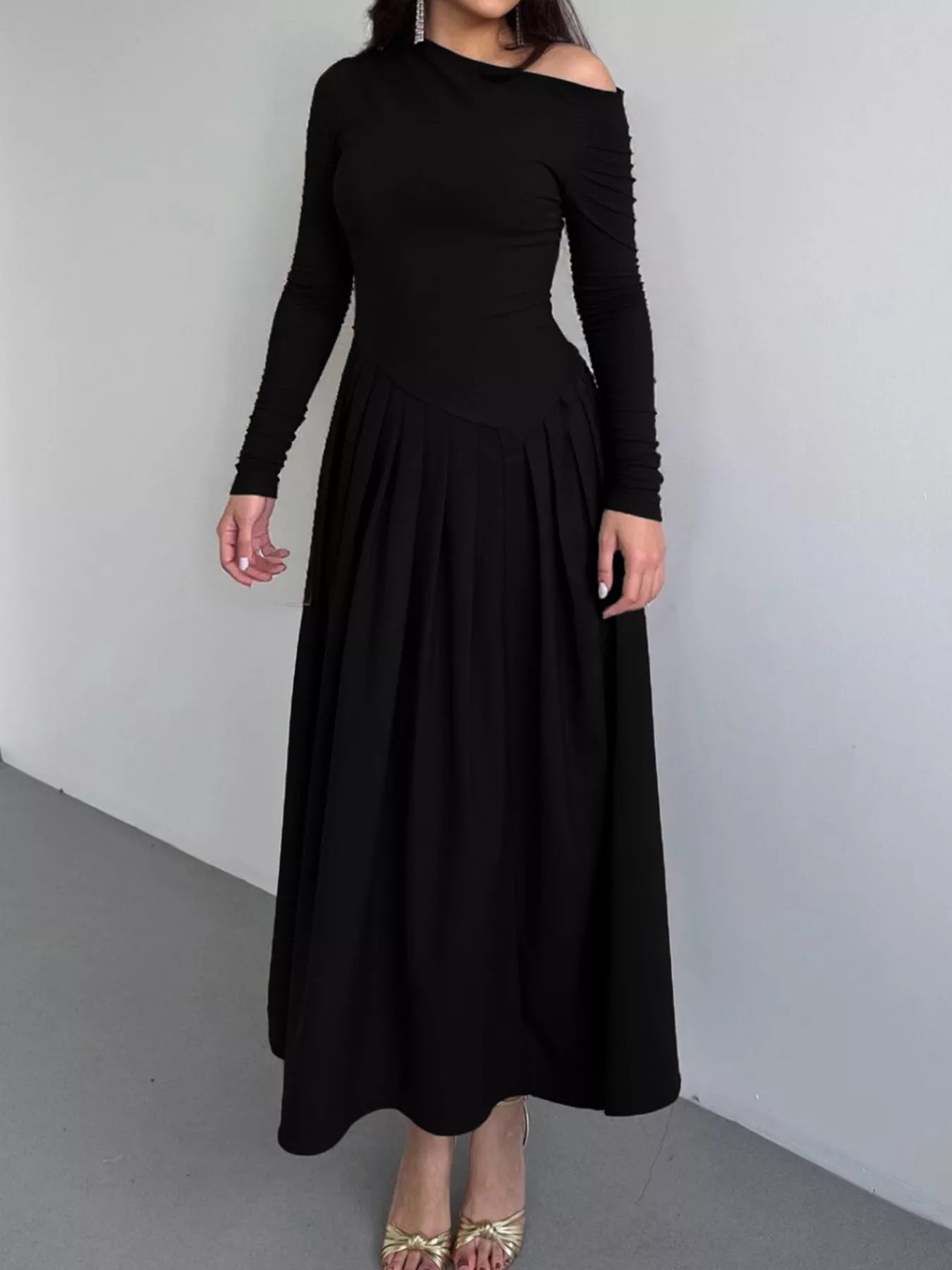 Ruched One Shoulder Long Sleeve Dress 