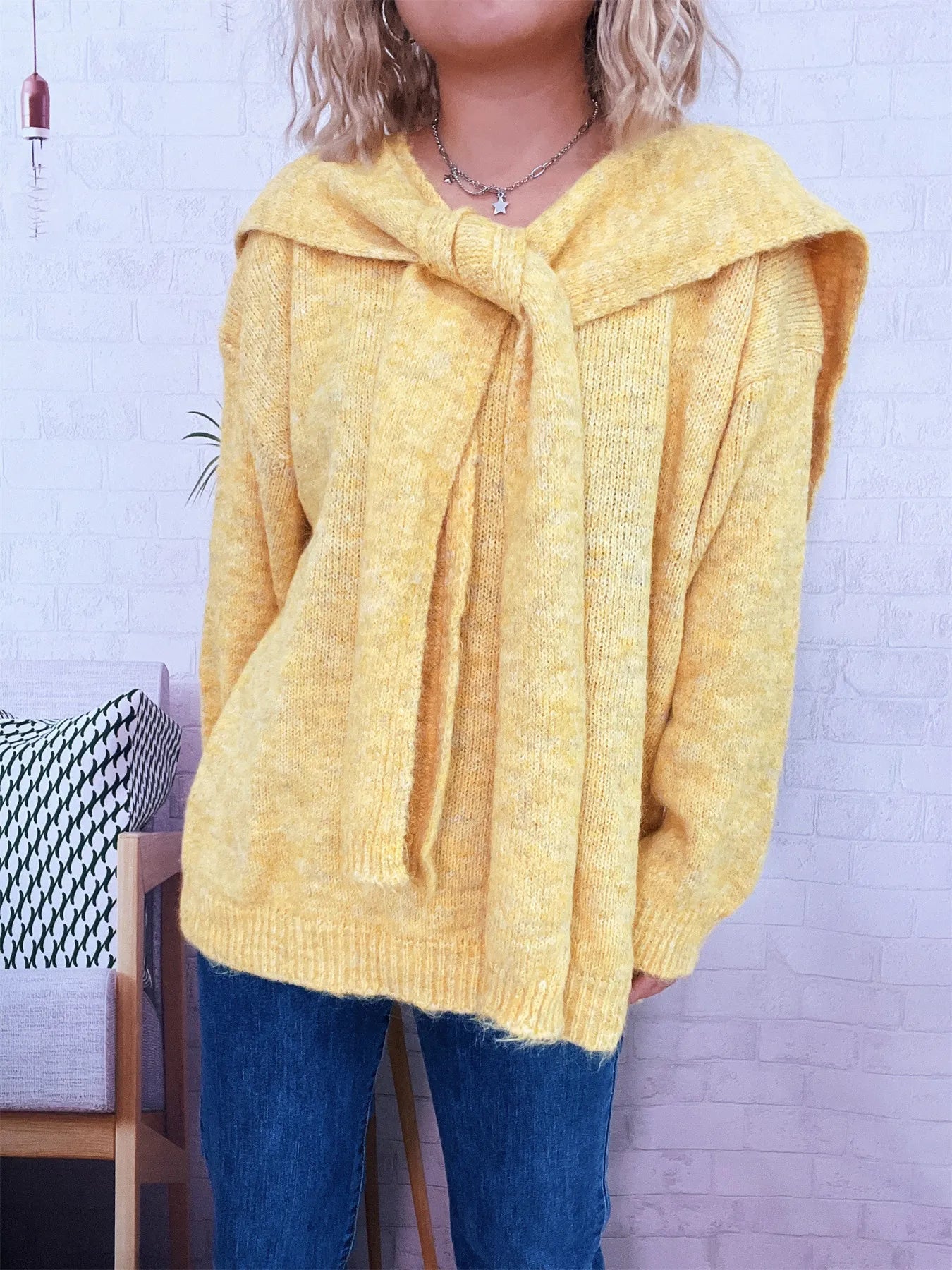 Ribbed Hem V-Neck Sweater with Shawl 