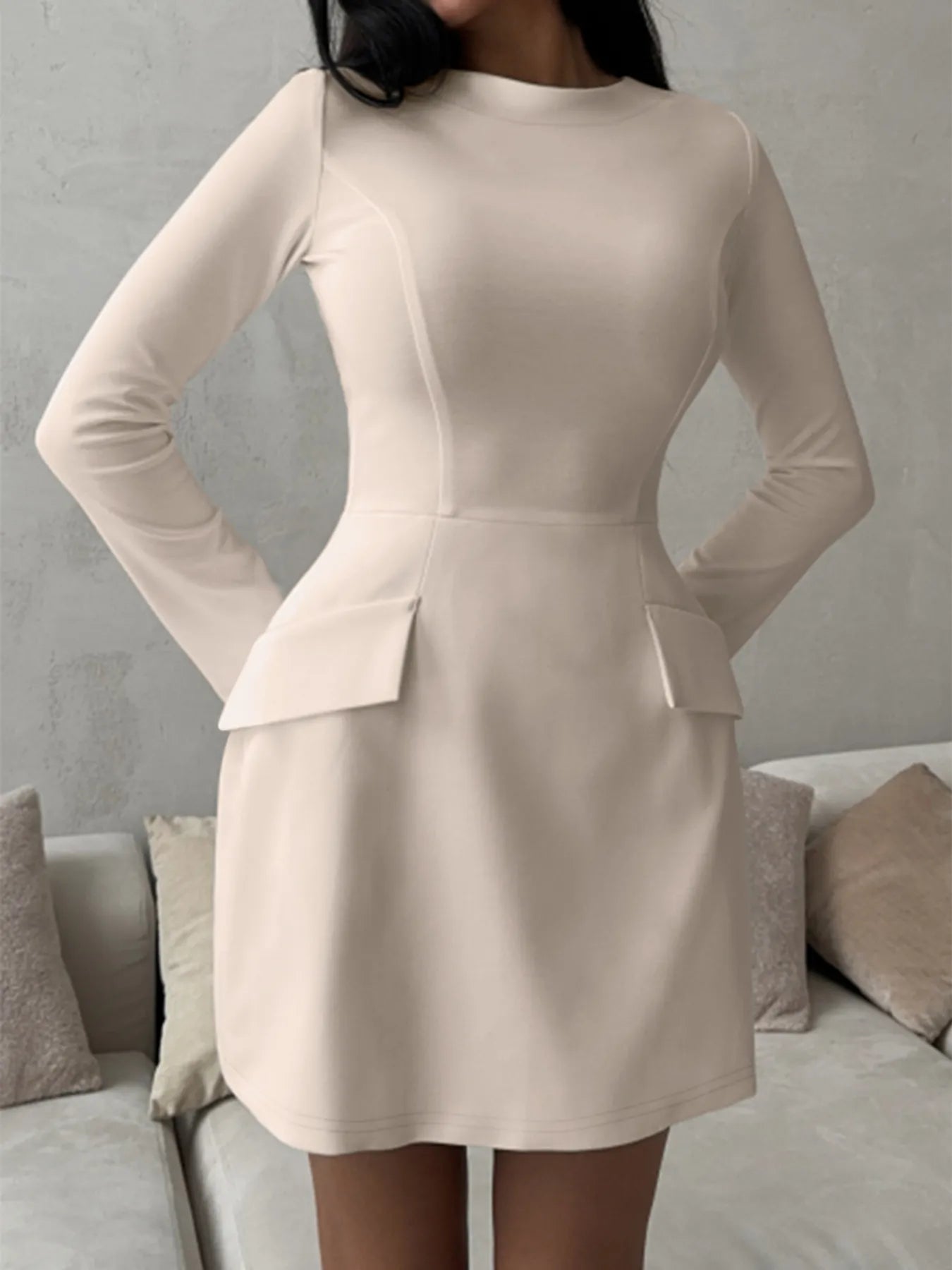 Long Sleeve Bodycon Mini Dress with Pockets 