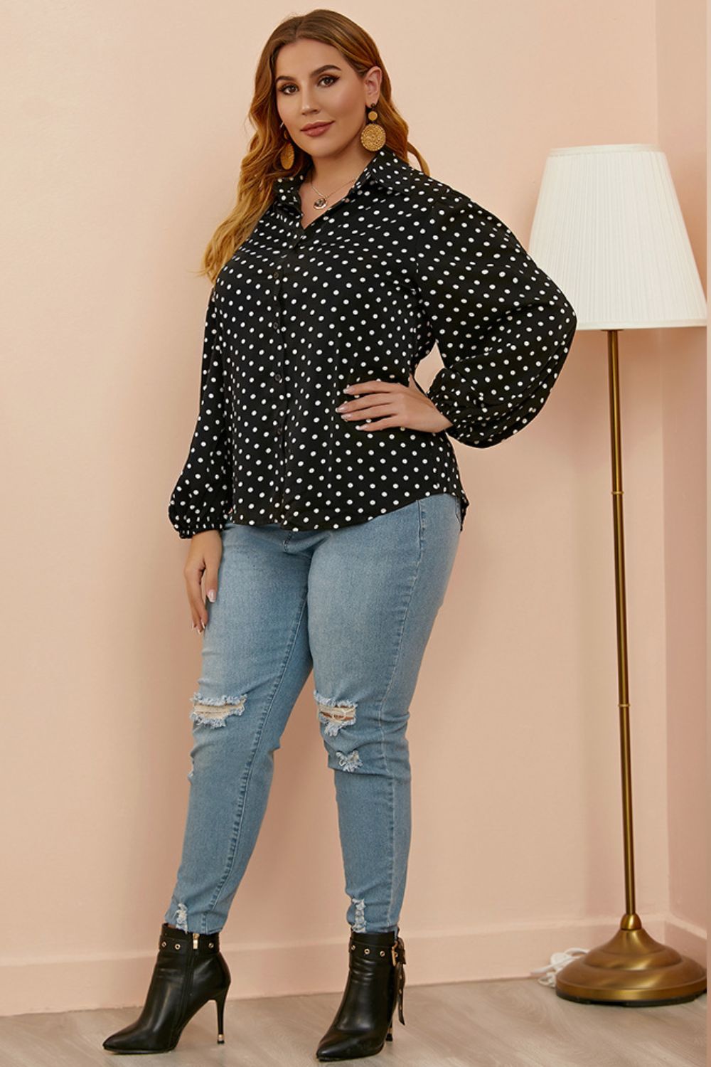 Plus Size Polka Dot Balloon Sleeve Shirt 