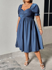 Honey Plus Size Ruched Sweetheart Neck Dress 