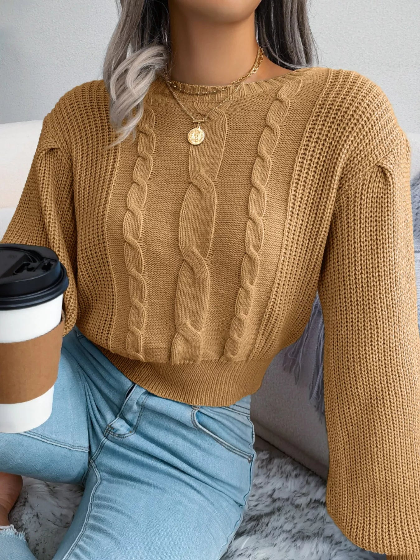 Cable Knit Round Neck Cropped Sweater 