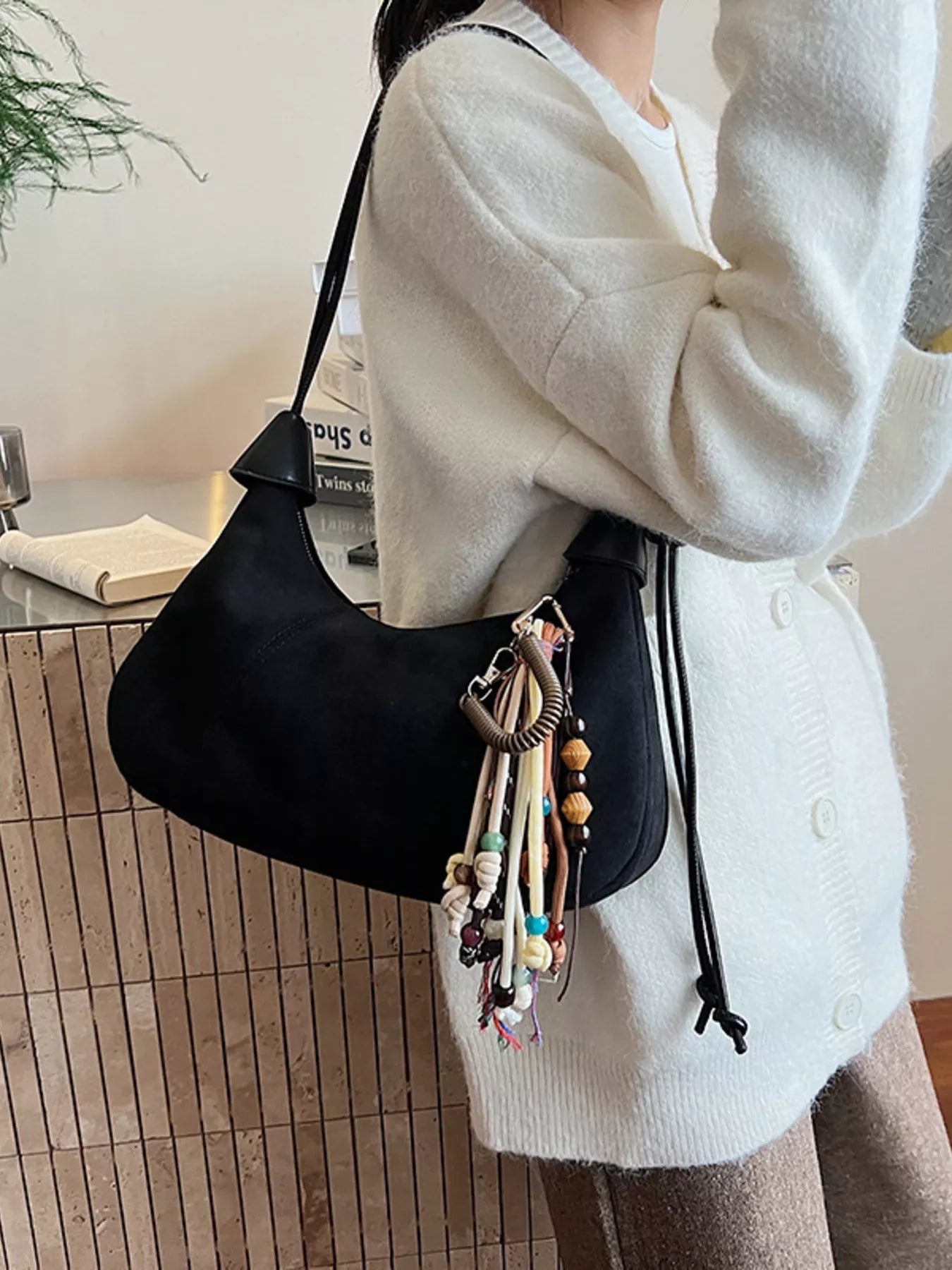 Vintage Suede Tassel Shoulder Bag 
