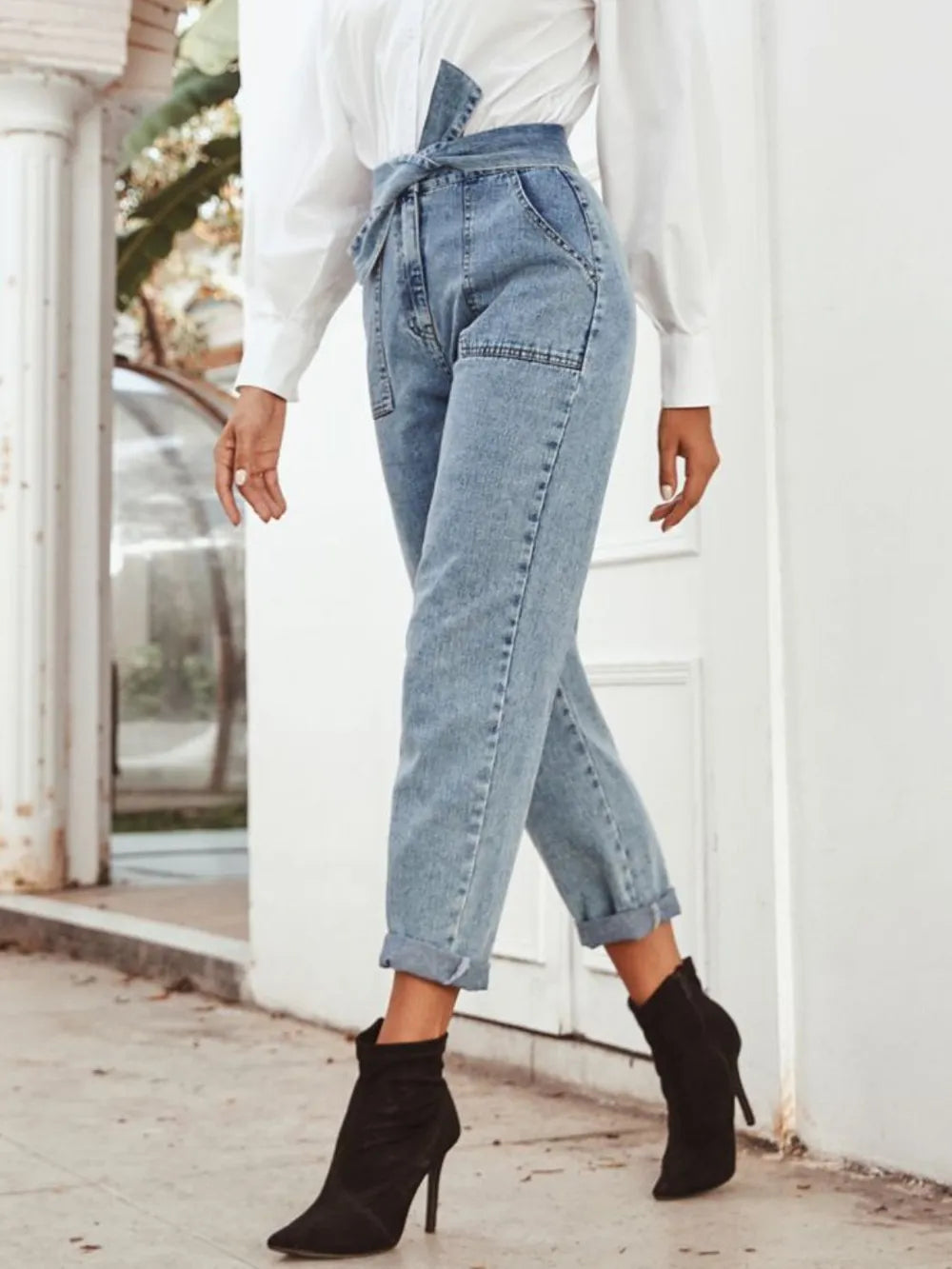 Tied Straight Leg Jeans with Pockets 