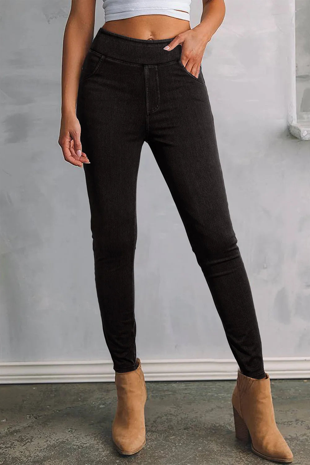 Skinny Jeans with Pockets 