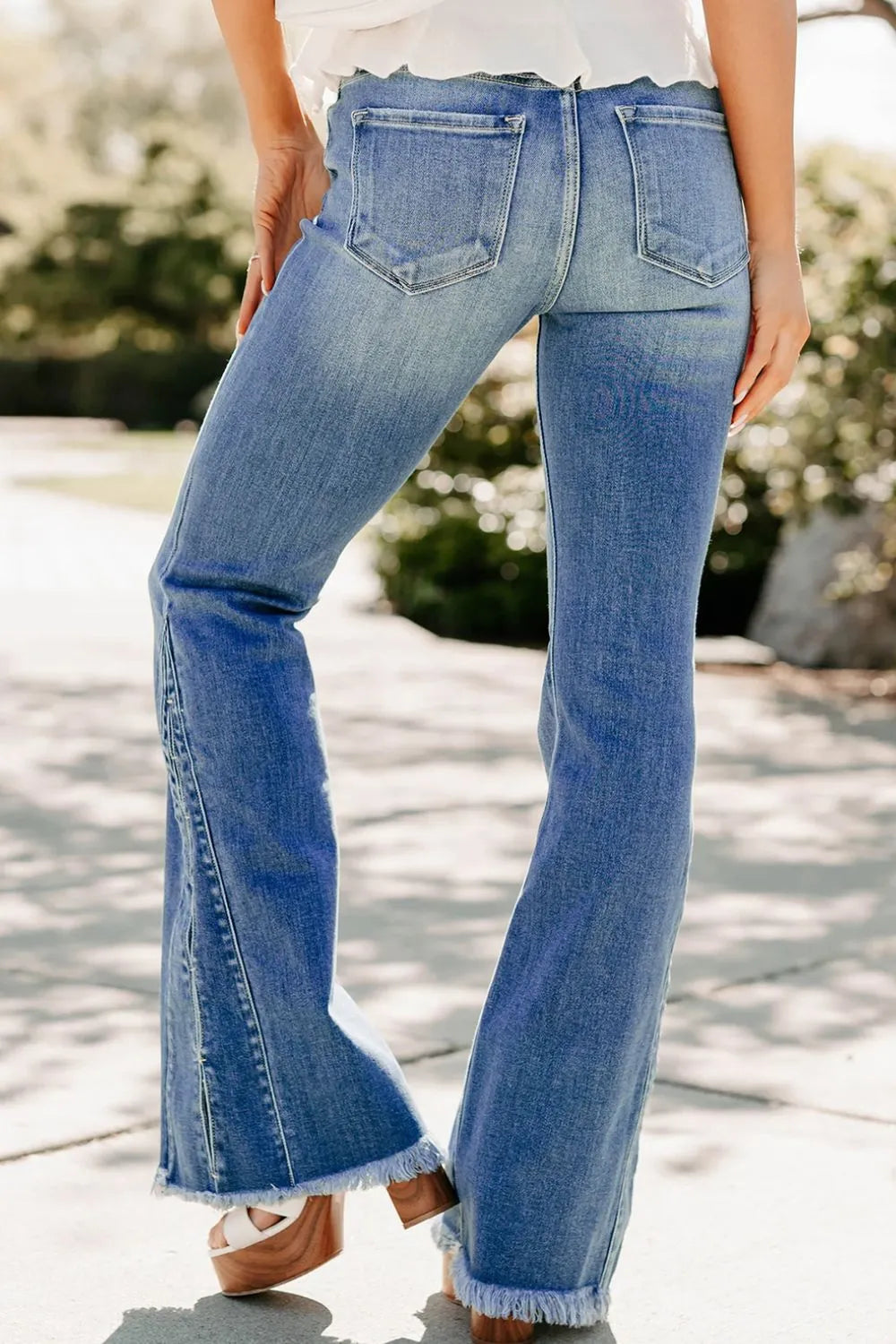 Raw Hem Flare Jeans 