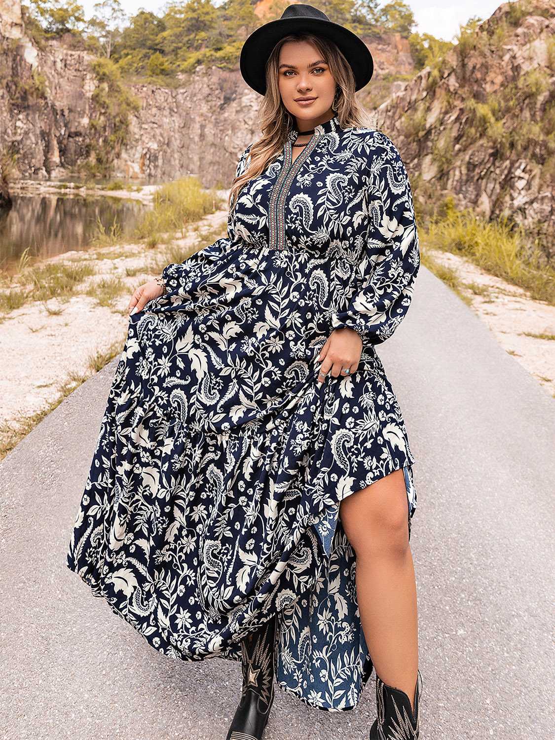 Plus Size Long Sleeve Maxi Dress 
