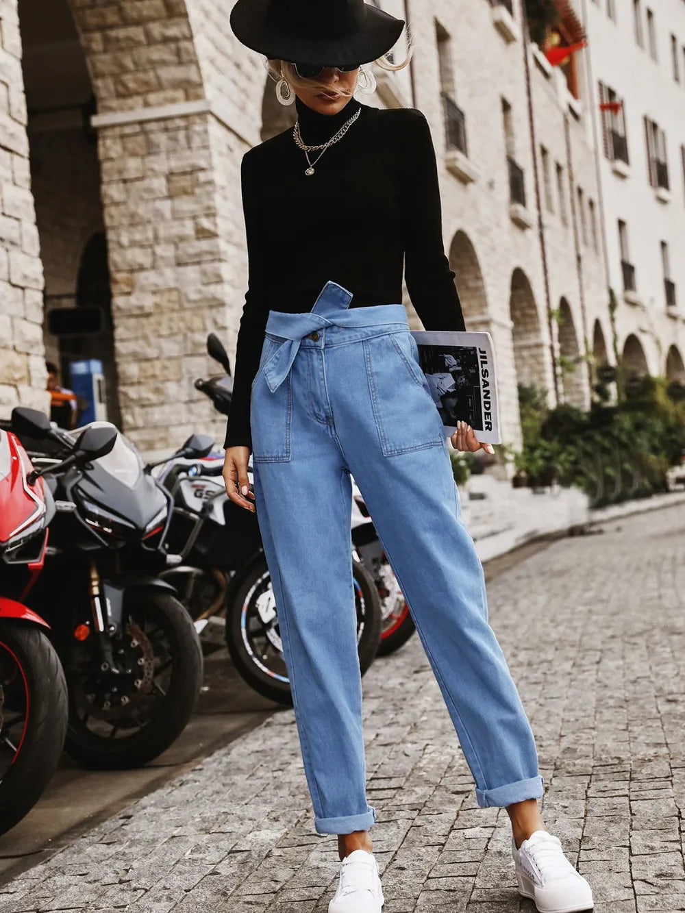 Tied Straight Jeans with Pockets 