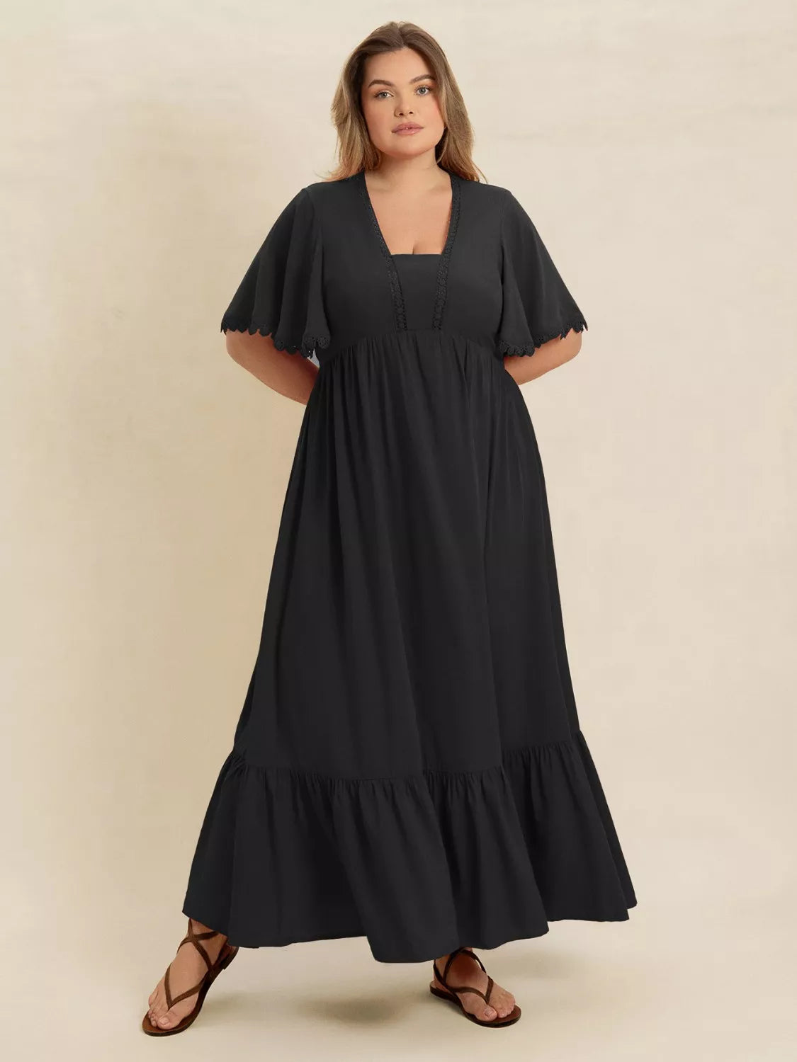 Plus Size Boho Ruffled Maxi Dress with Flutter Sleeves 