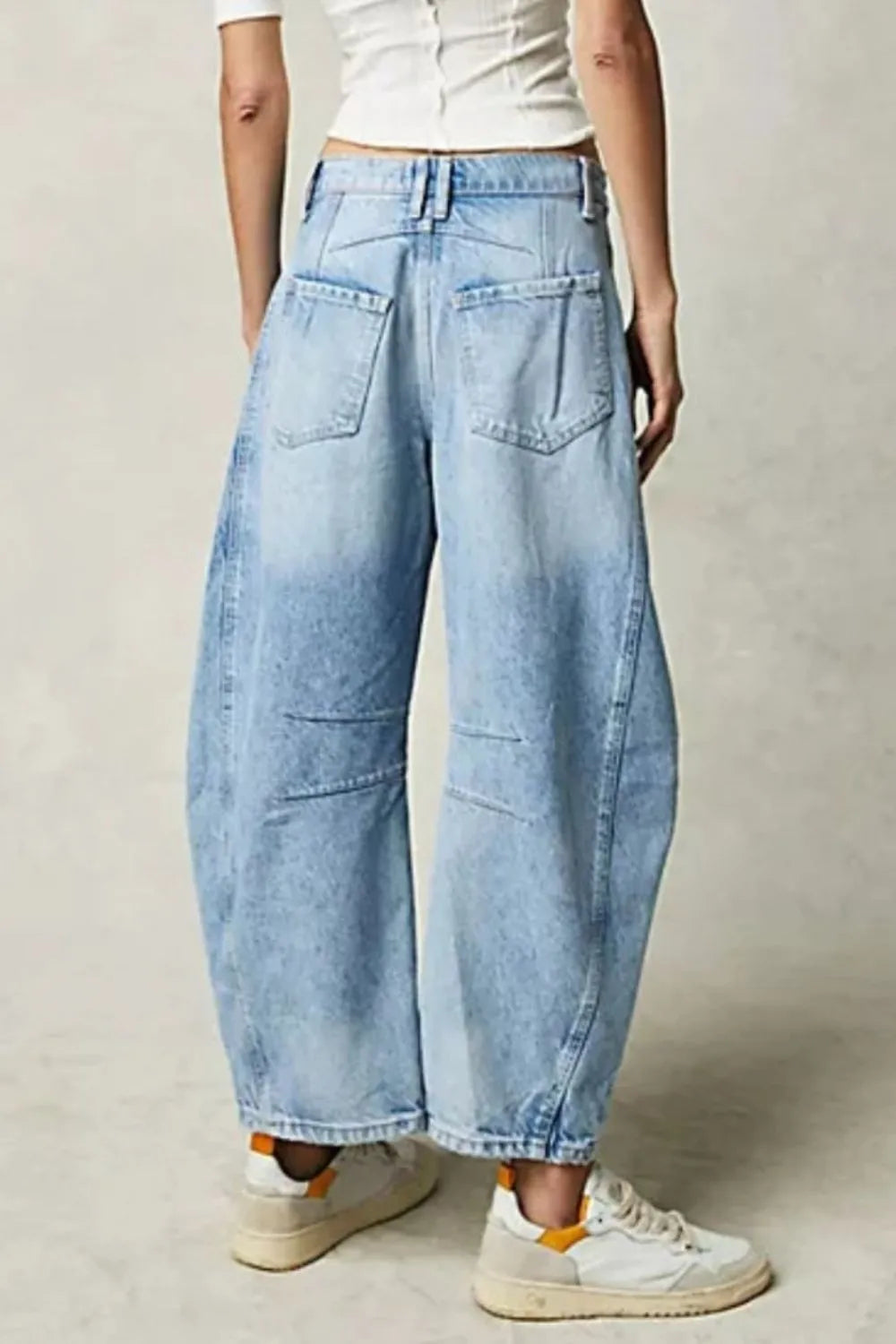 Wide Leg Jeans with Pockets 
