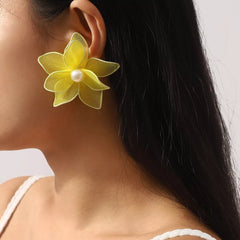 Flower Pearl Stud Earrings 