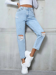 Distressed High Rise Jeans with Pockets 