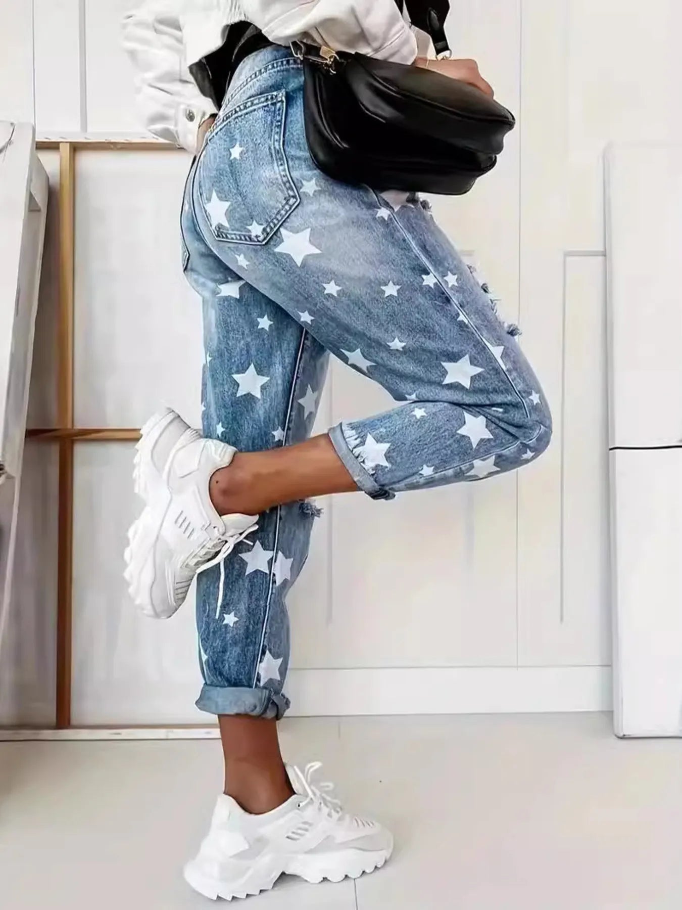 Star Print Distressed High Waist Boyfriend Jeans 