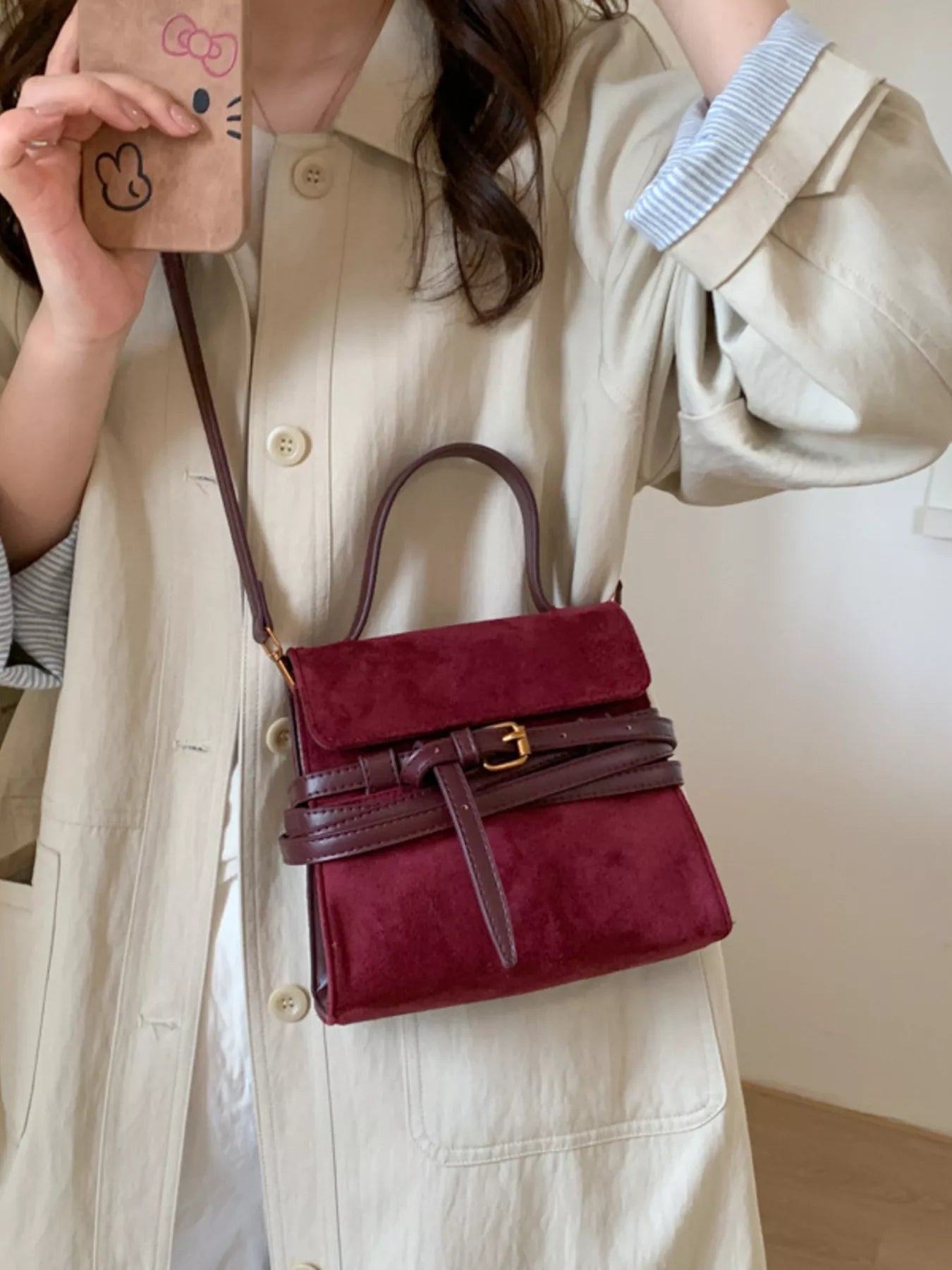 Suede Buckle Decor Crossbody Bag 