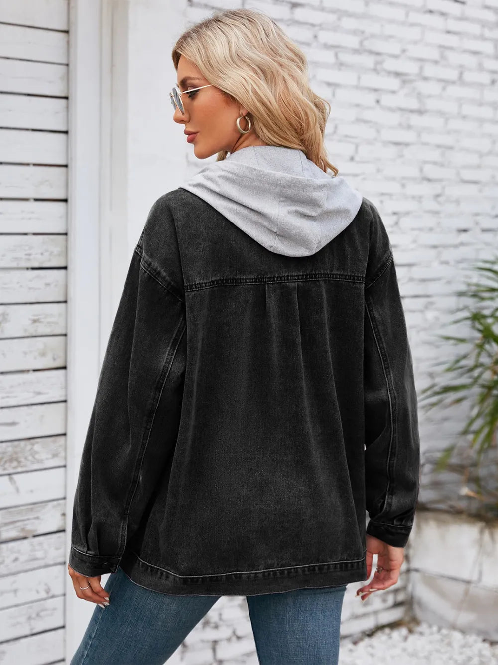 Pocketd Button Up Detachable Hooded Denim Jacket 