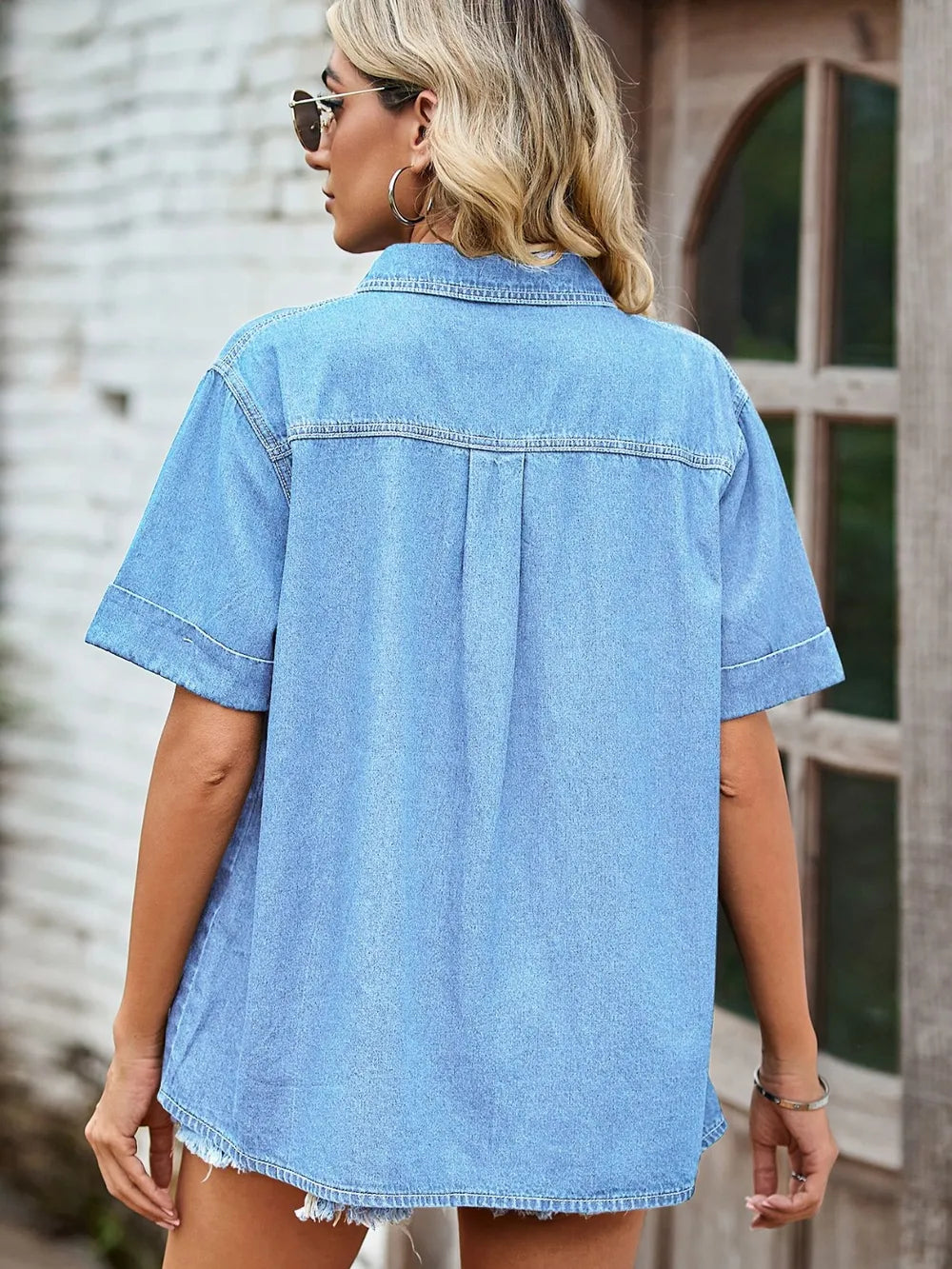 Pocketed Button Up Short Sleeve Denim Shirt 