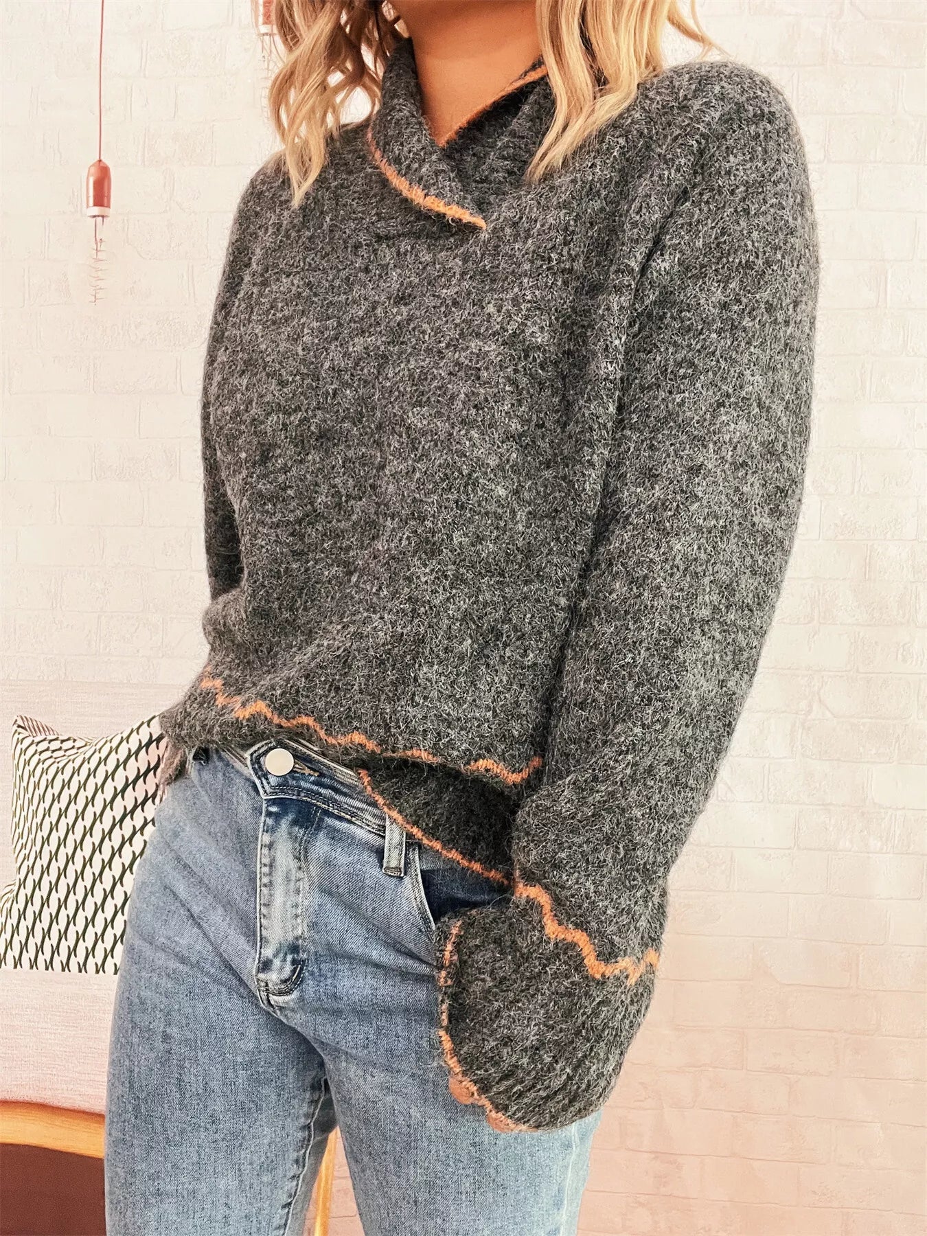 Ribbed Contrast Trim Long Sleeve Sweater 