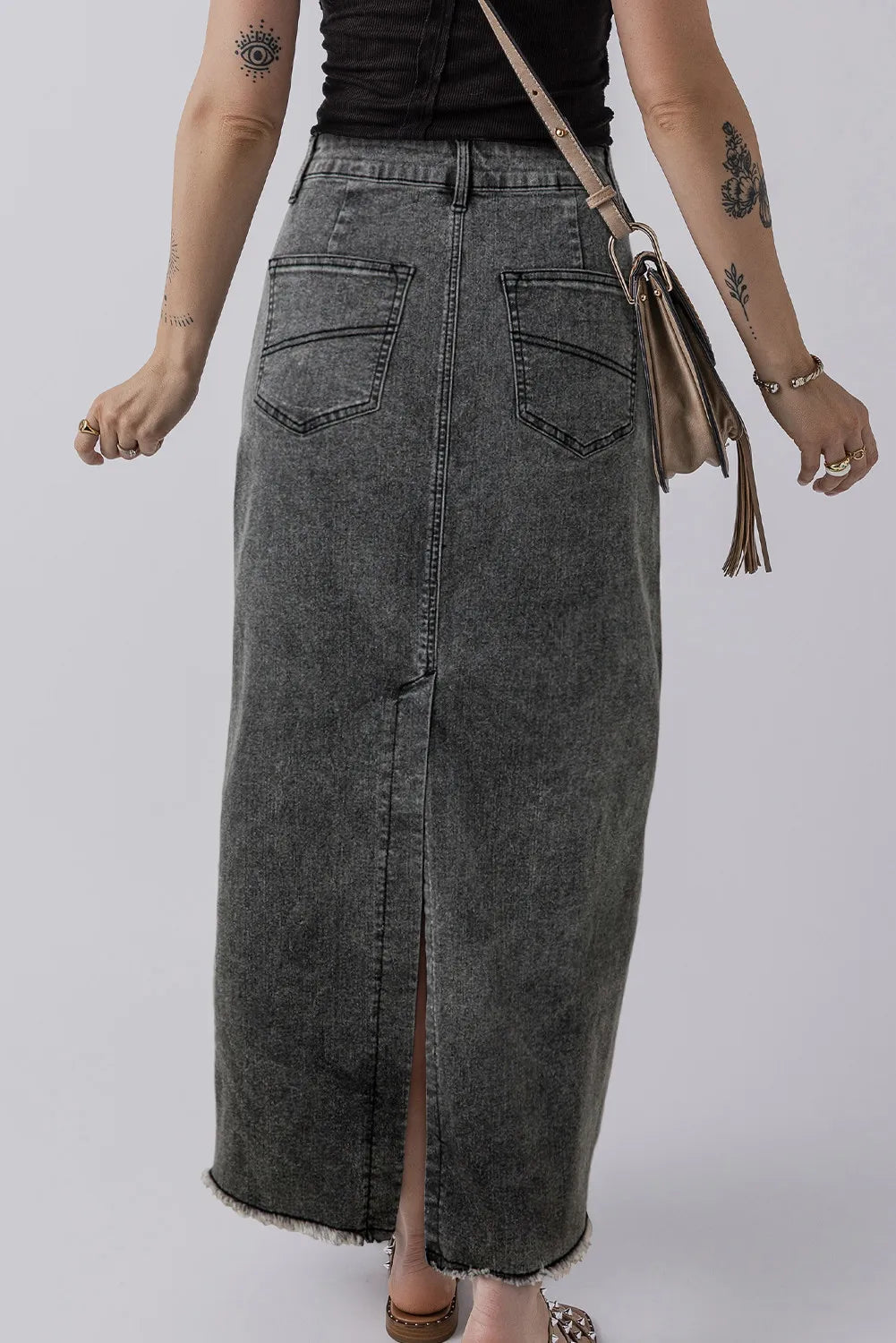 Raw Hem Midi Denim Skirt with Pockets 