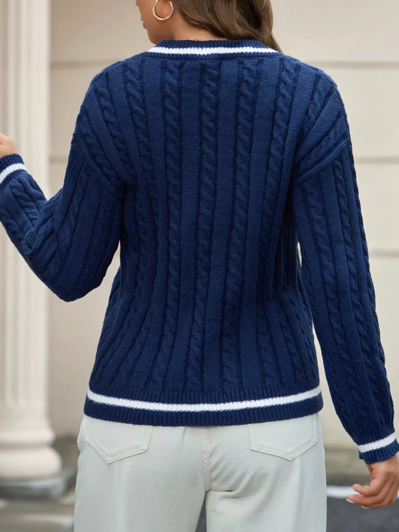 Classic Cable Knit V-Neck Sweater 