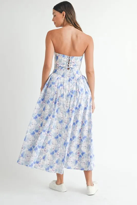 MABLE Sweetheart Neckline Floral Printed Midi Dress 