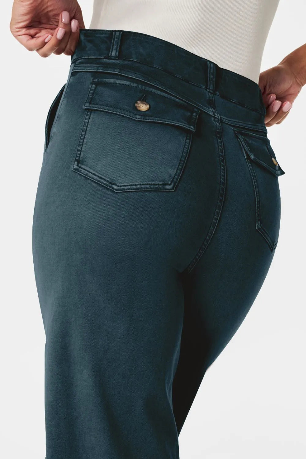 High Waist Jeans with Pockets 