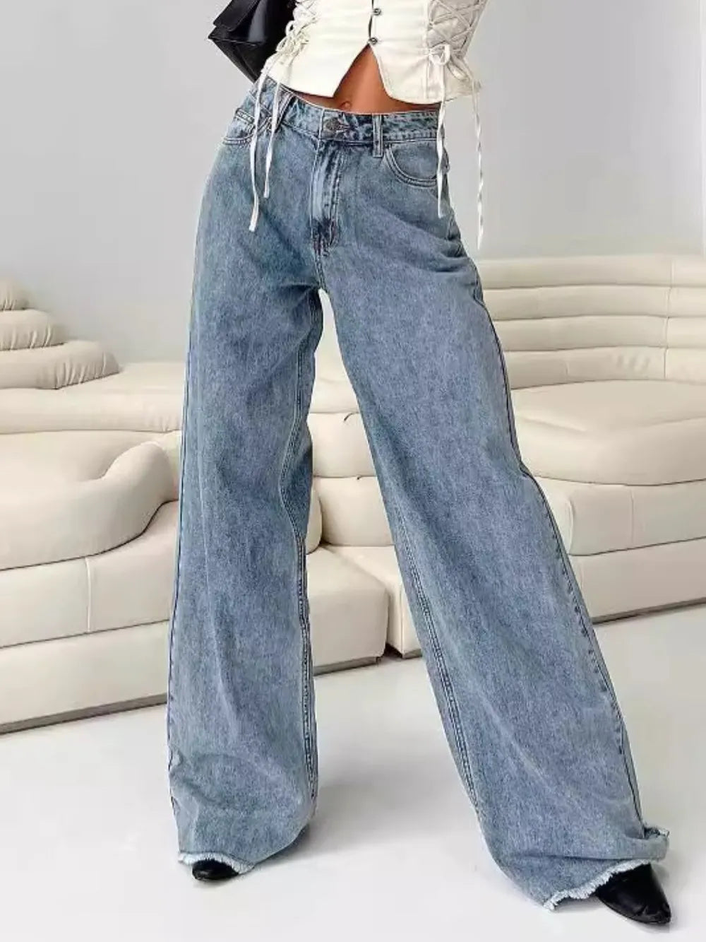 Wide Leg Jeans with Pockets 