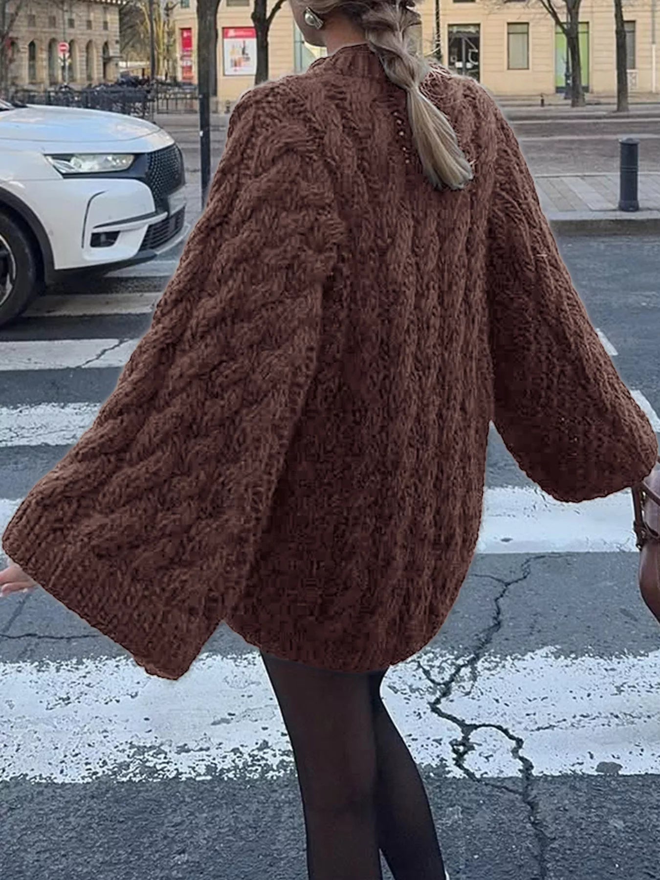 Cable Knit Round Neck Sweater 