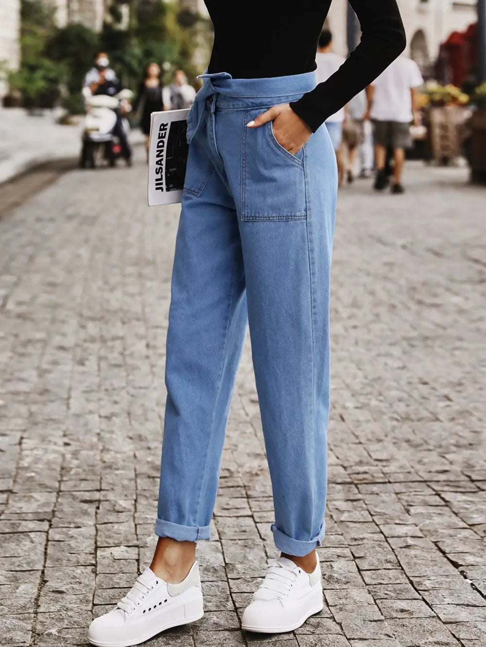 Tied Straight Jeans with Pockets 