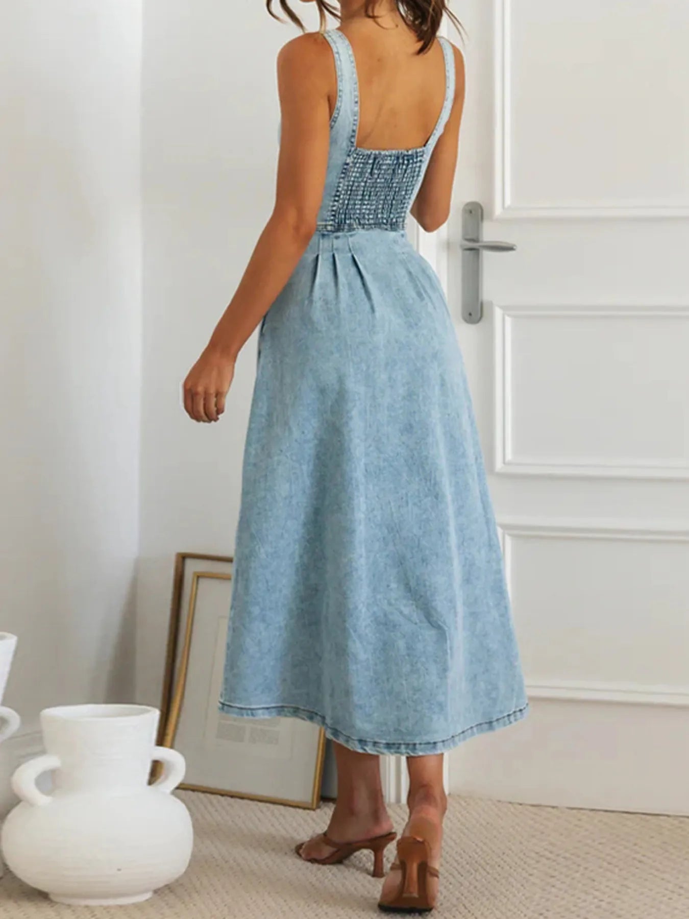 Sweetheart Neck Button-Front Midi Denim Dress 