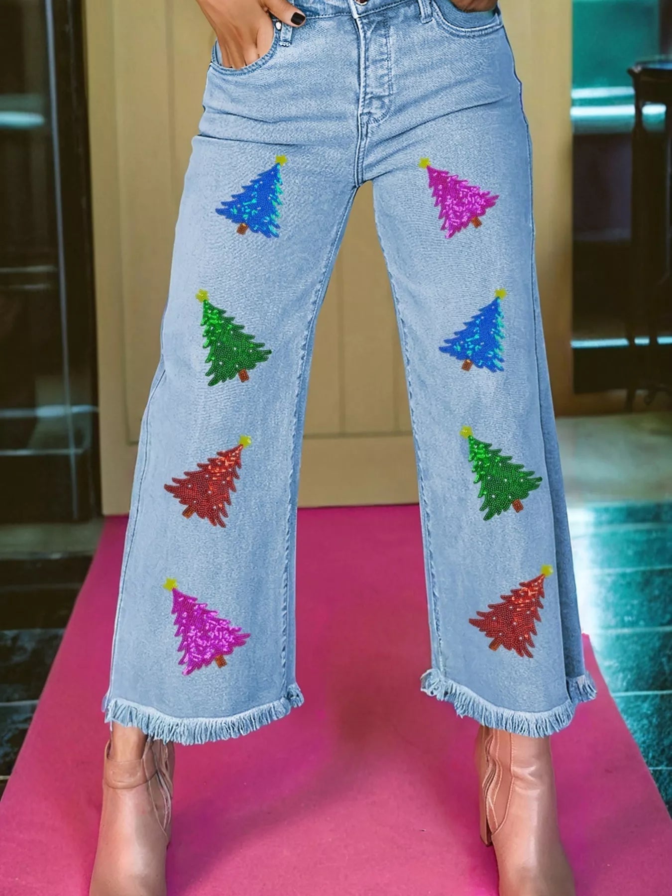 Colorful Sequin Christmas Tree Patched Raw Hem Cropped Wide Leg Jeans 