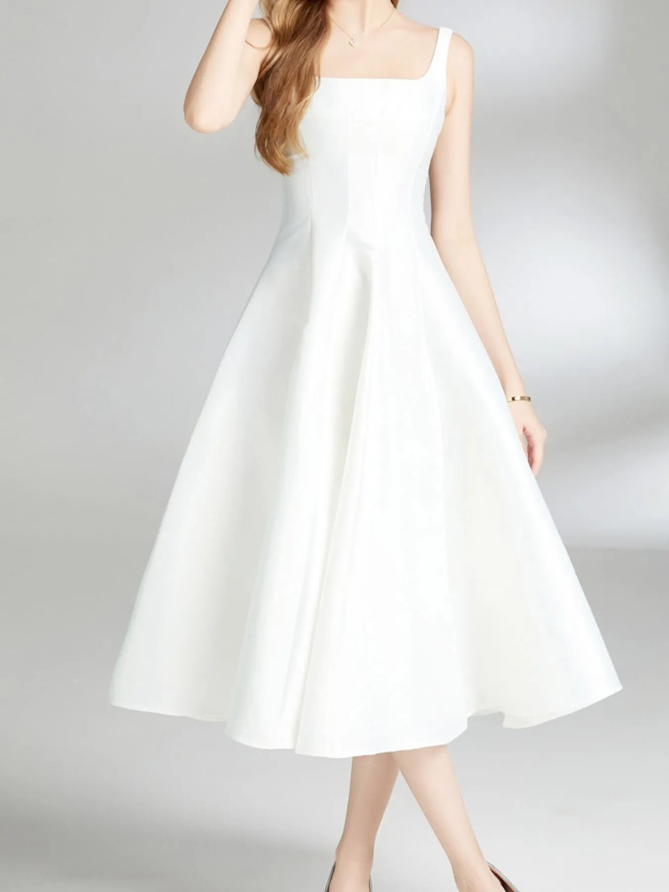 A-Line Silhouette Midi Sleeveless Dress 