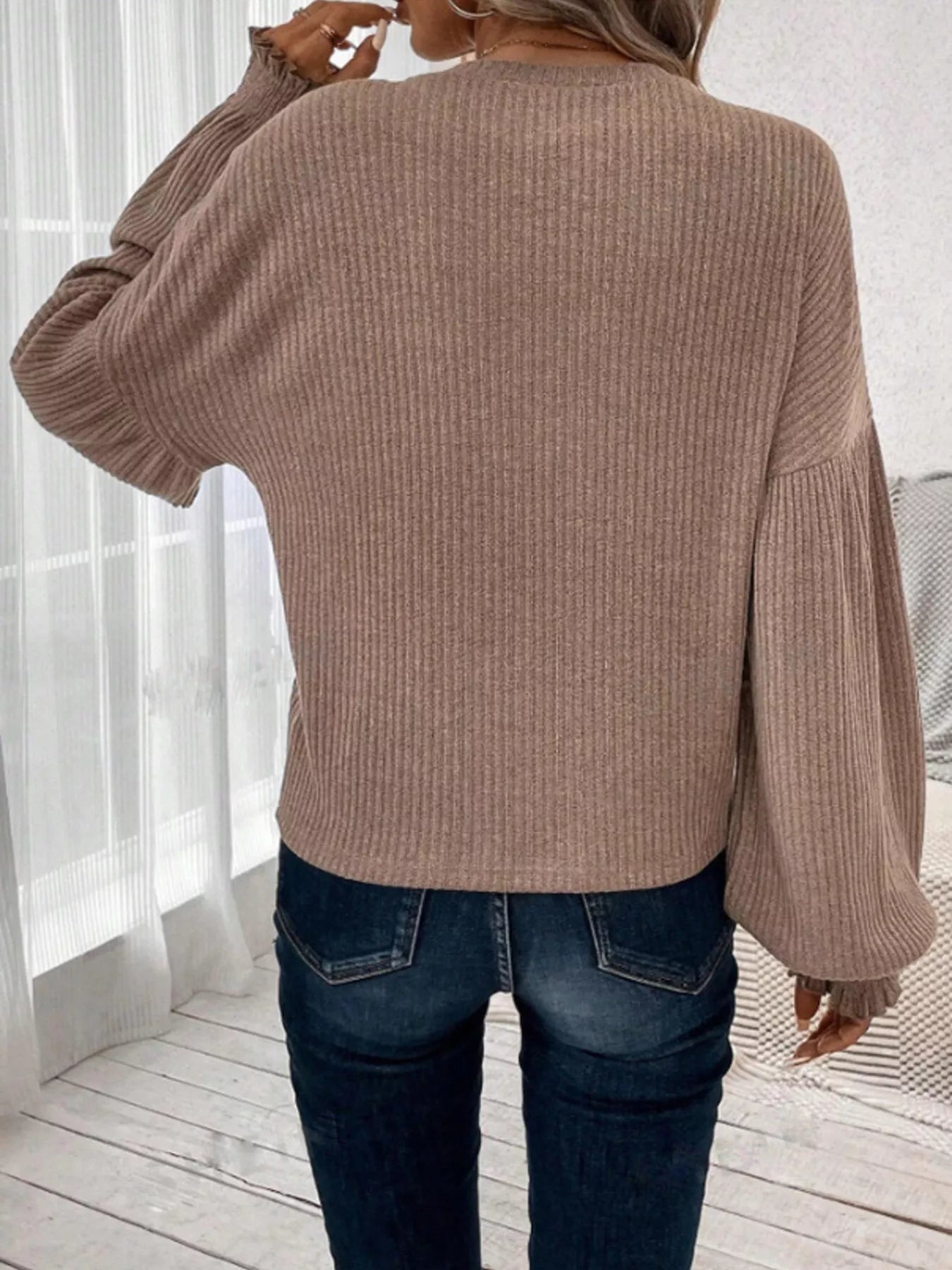Ribbed Knit Long Sleeve T-Shirt 