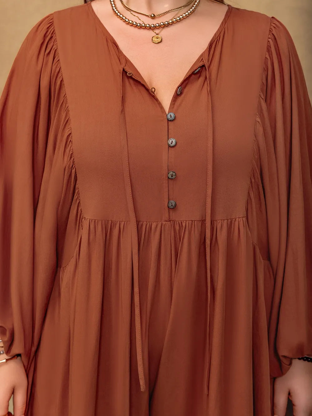 Plus Size Ruched Tie Neck Balloon Sleeve Romper 