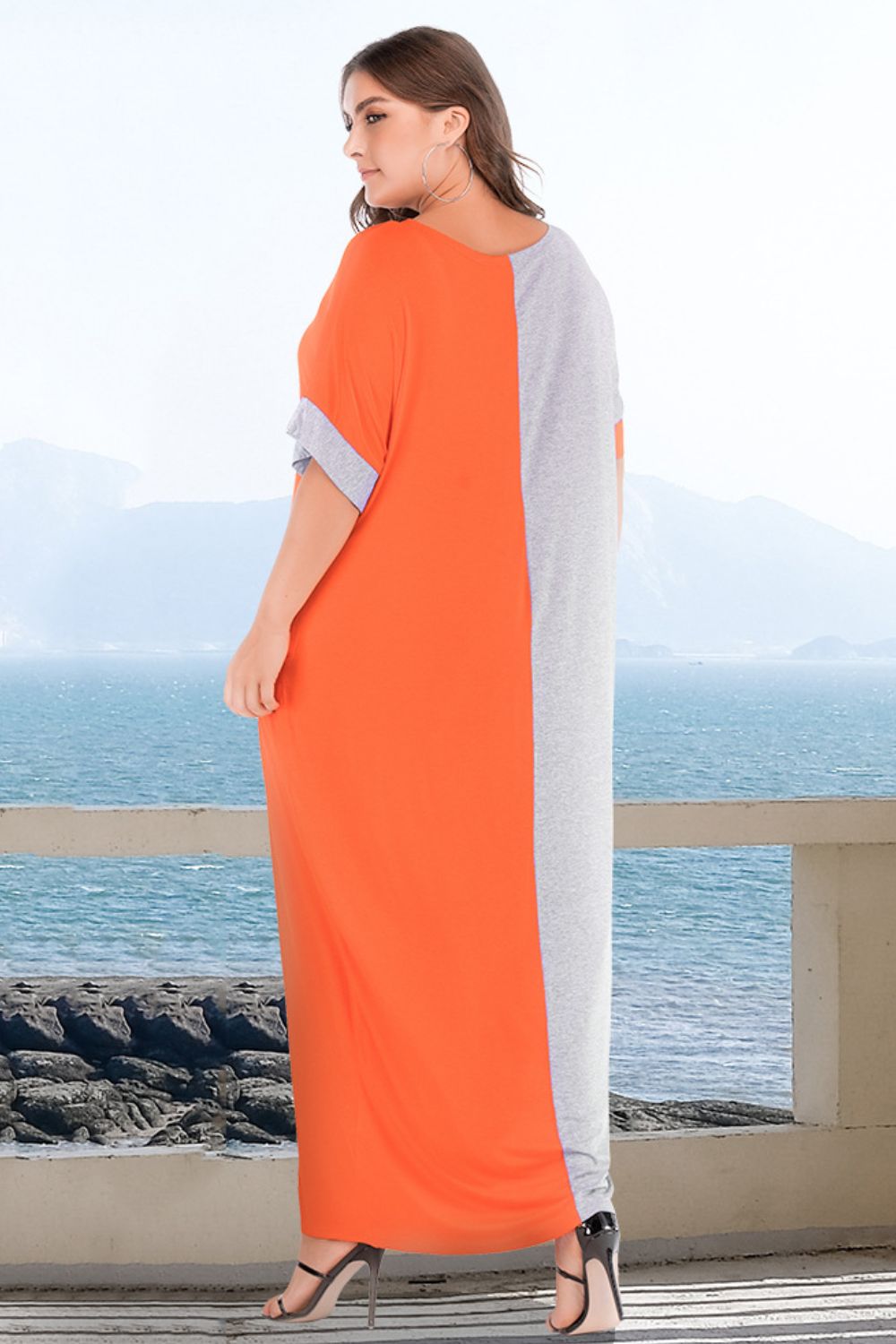 Plus Size Color Block Tee Dress with Pockets 