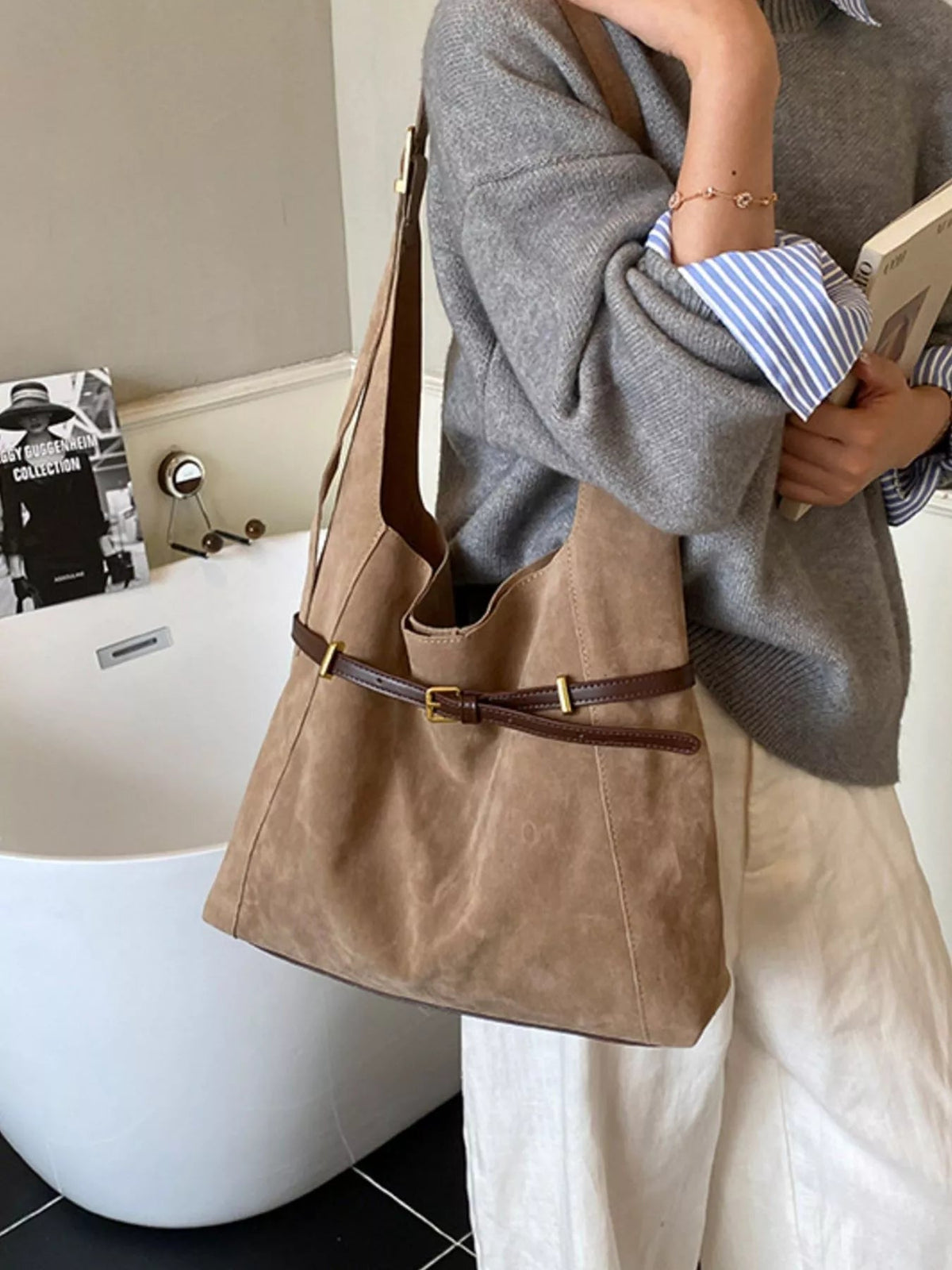 Buckle Adjustable Strap Shoulder Bag 