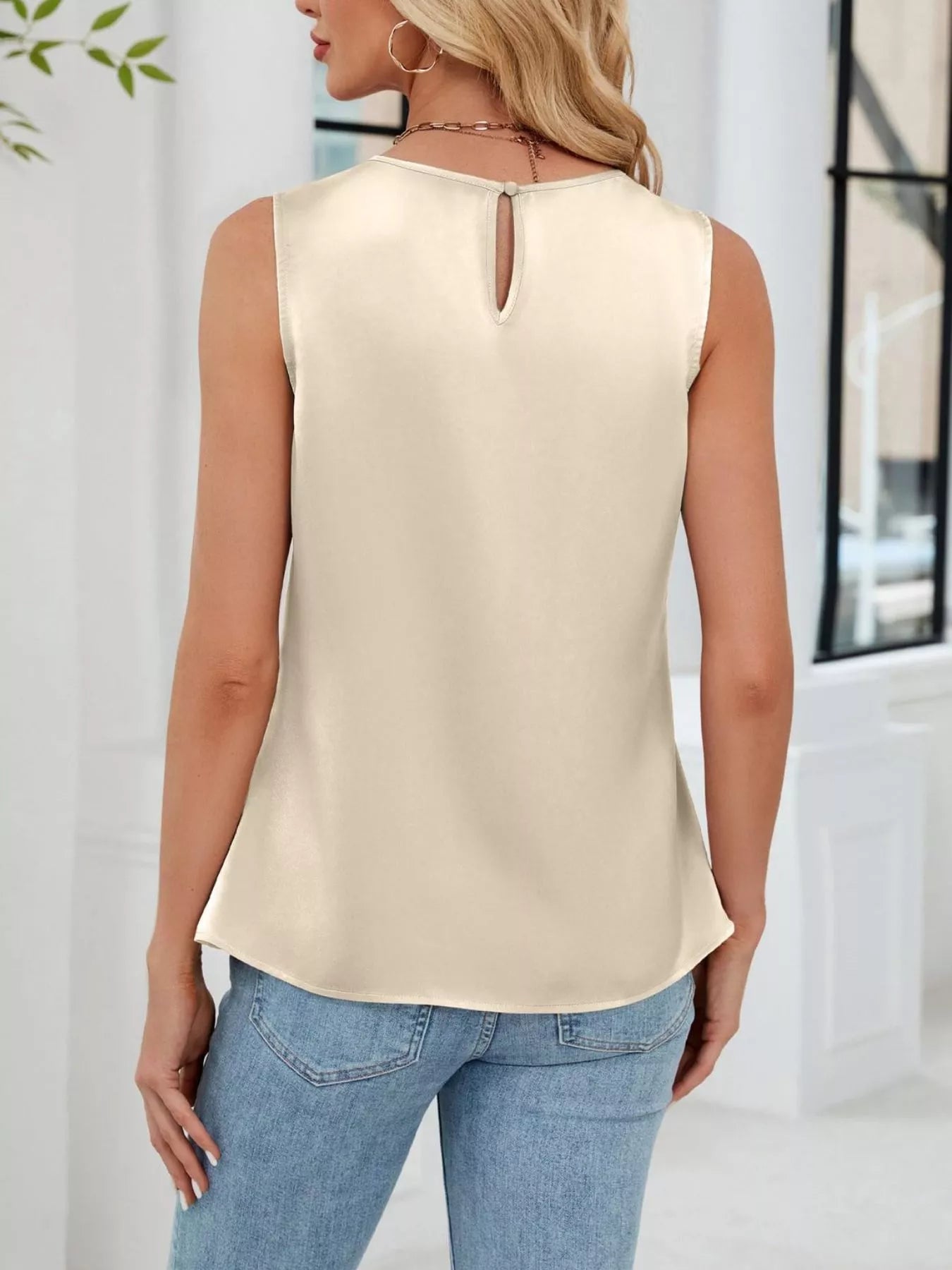 Pleated Round Neck Tank Top 