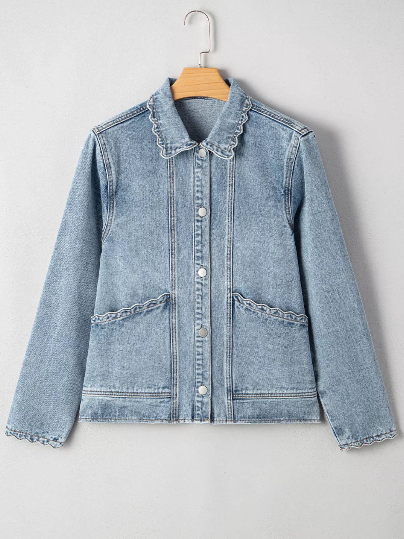 Scallop Trim Collar Patched Pocket Button Up Denim Jacket 