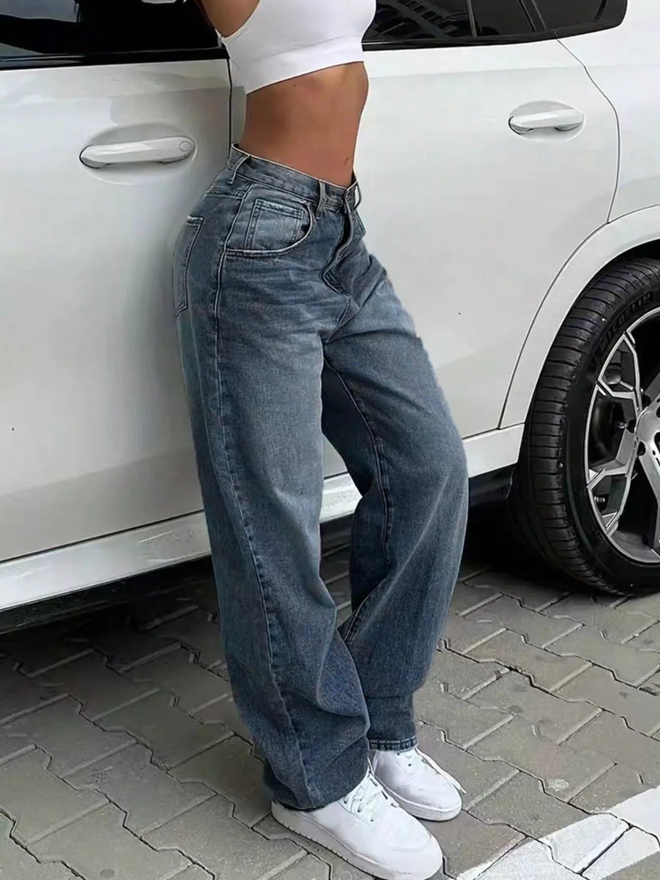 Washed Wide Leg Jeans 