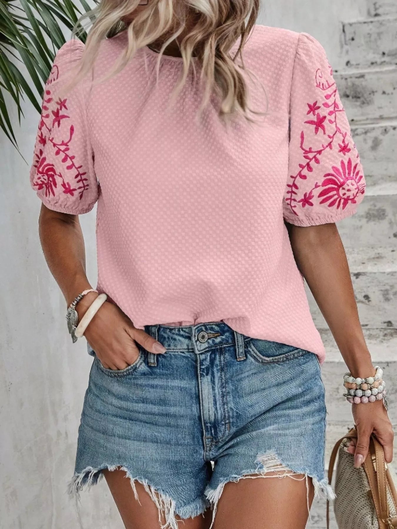 Embroidered Puff Sleeve Blouse 